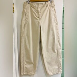 Ann Taylor Weekend Barrel Leg Pants in Light Beige Size 8